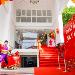 Chụp hình sự kiện - Khai Trương Sky Hotel