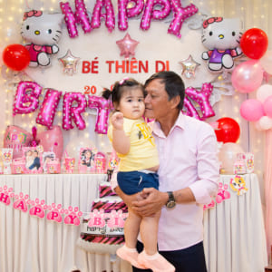 Chụp hình sinh nhật bé Gấu | Nam Bộ - Tô Hiến Thành
