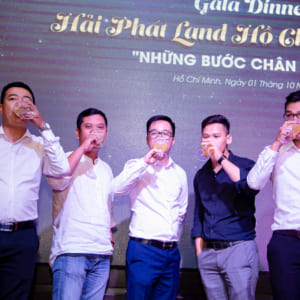 CHỤP HÌNH SỰ KIỆN Gala Dinner Sinh Nhật BĐS Hải Phát Land