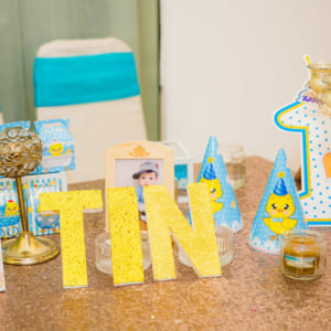 Chụp hình thôi bôi bé Tin | Nhà hàng QUEEN PLAZA