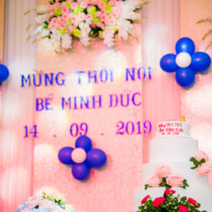 Chụp hình thôi bôi bé Tin | Nhà hàng QUEEN PLAZA