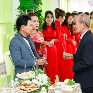 Chụp phóng sự đám hỏi