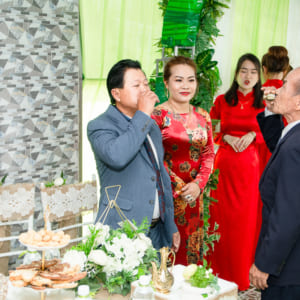 Chụp phóng sự đám hỏi