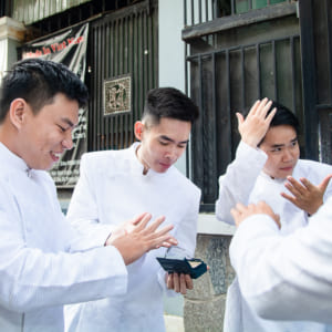Chụp phóng sự đám hỏi