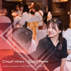 Chụp hình kỷ niệm thành lập công ty DCOM