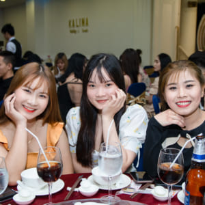 Dịch vụ chụp ảnh tiệc tất niên 30SHINE tại HCM