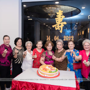 báo giá dịch vụ chụp ảnh mừng thọ mẹ nhà hàng quận 5