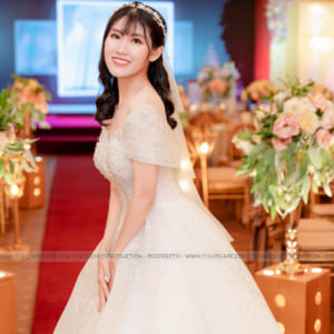 chụp tiệc báo hỷ đẹp nhà hàng Gala Royale quận 1