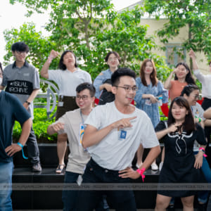 Chụp ảnh sự kiện team building tại văn phòng Bosch - Tòa nhà Etown