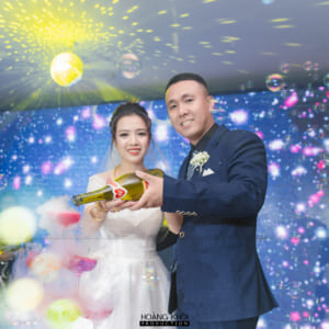 Hoàng Khôi Production cung cấp dịch vụ chụp ảnh tiệc cưới