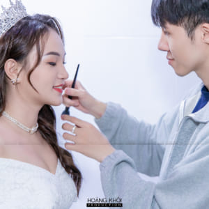 thue-tho-chup-anh-tiec-bao-hy-nha-hang-nhon-hoa-Q8 (1)
